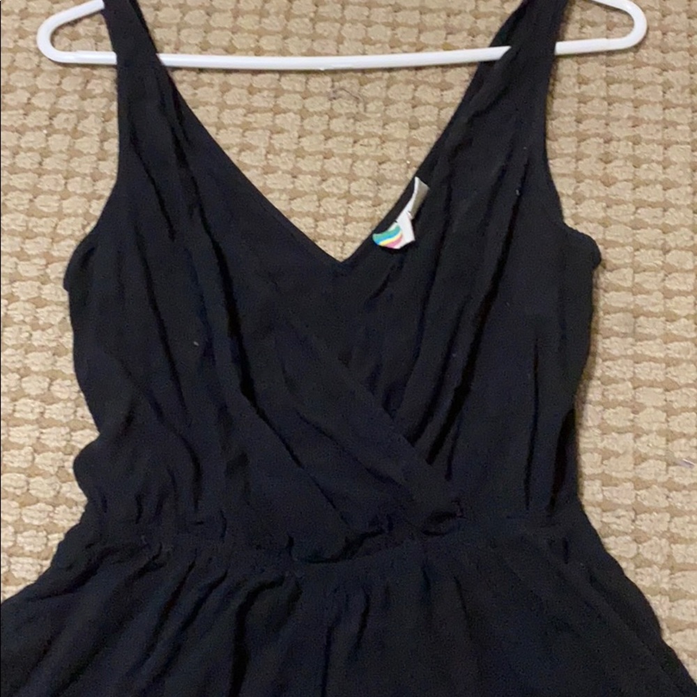 Black romper - Picture 3 of 4